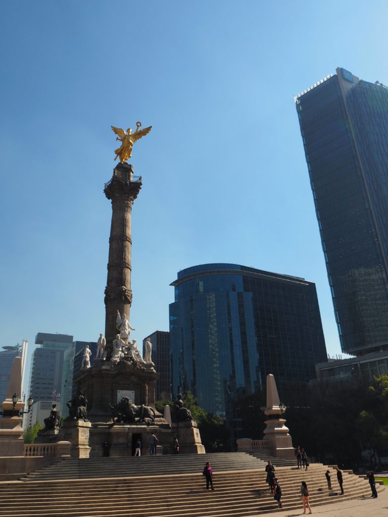 Ángel de la Independencia in Mexico City - Modern Stripes